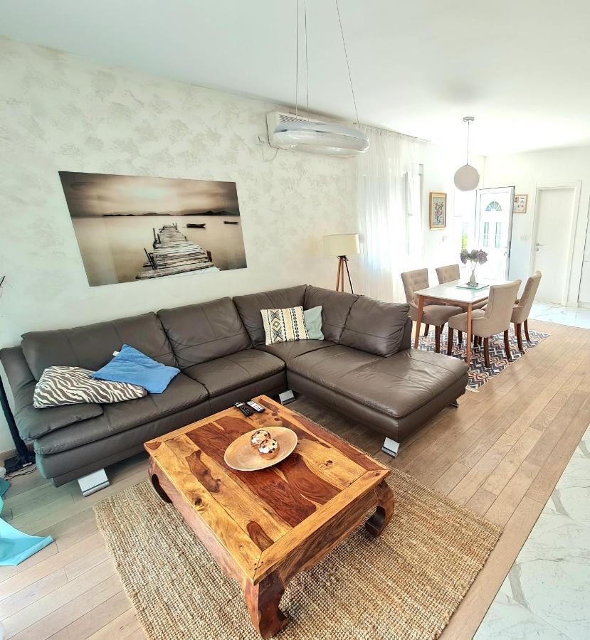 Apartments Tivat Exterior photo